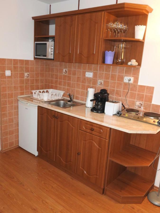 Akali Apartman Apartment Балатонакали Екстериор снимка